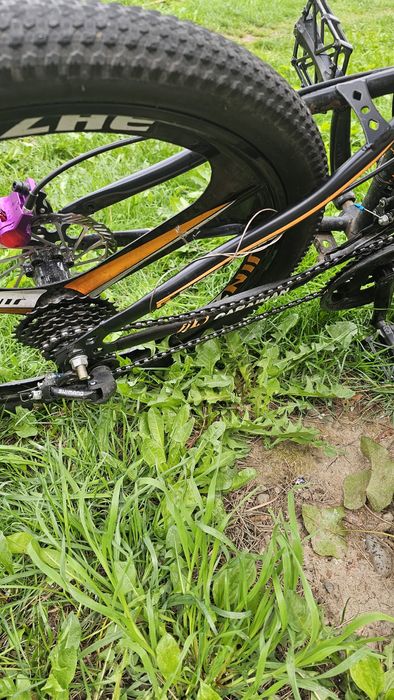 Vând bicicleta caraiman