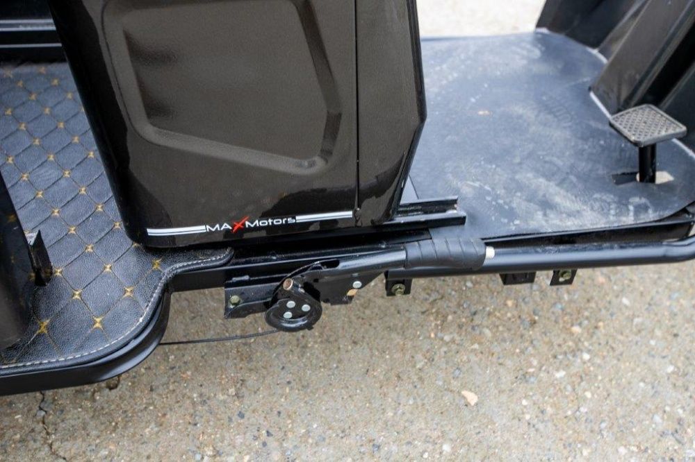 Двуместна електрическа карго триколка MAX MOTORS 1500W GRAY