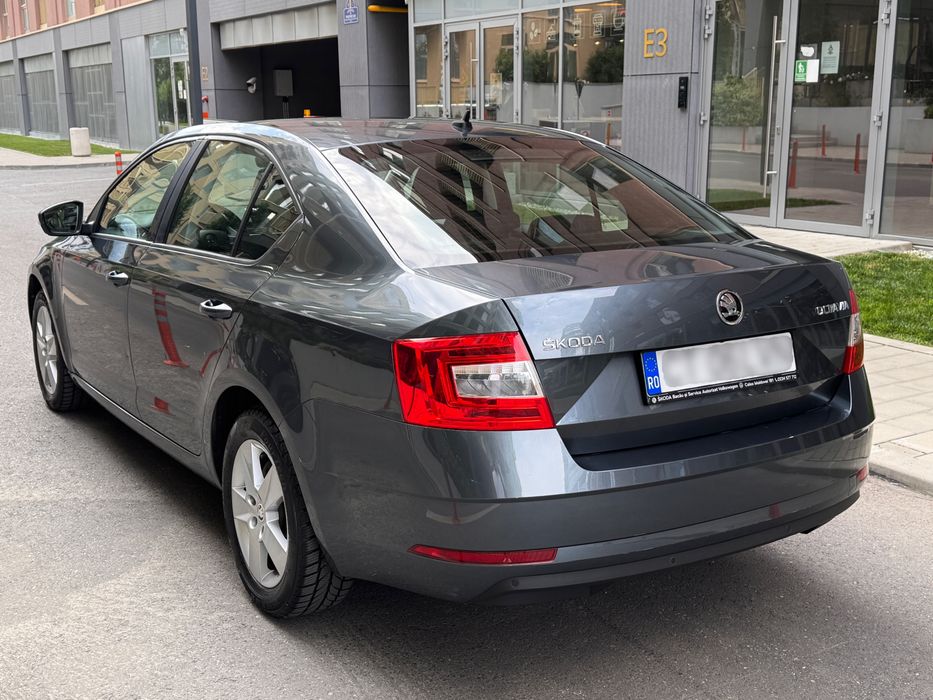 SKODA Octavia 2018 — imagine 4