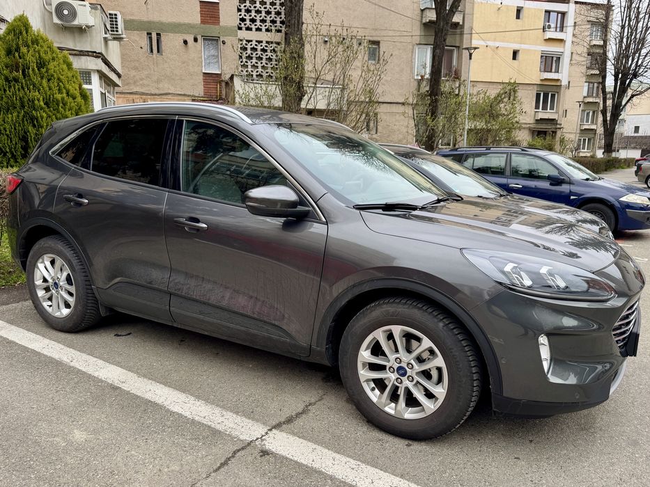 Ford Kuga 2024 ca nou