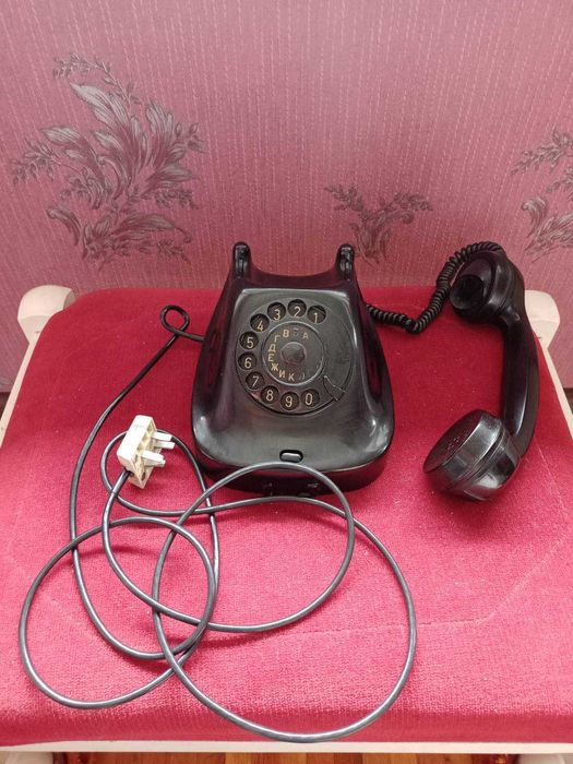 Телефони с шайба и клавиатура