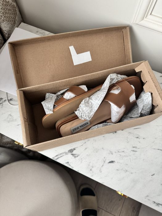 Продам шлепки летние