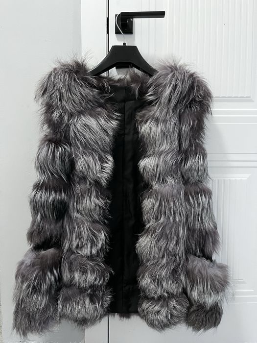 Меховая жилетка 5000