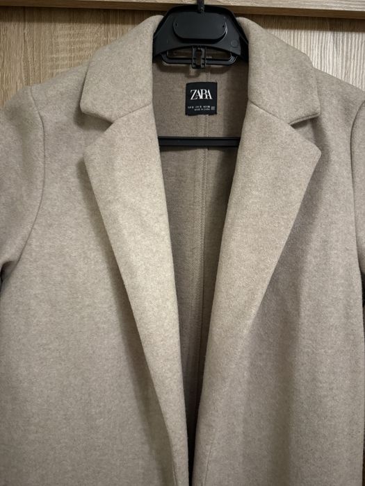 Палто в бежов цвят Зара/Zara