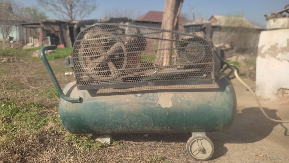 Компрессор 380 вольт, с шлангам диаметром