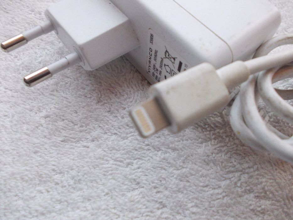 зарядно за айфон-IPhone