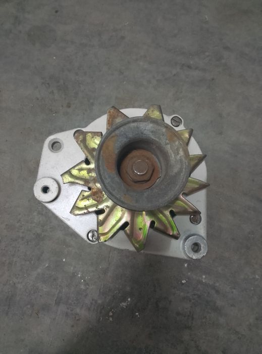 Генератор Фольксваген Пассат