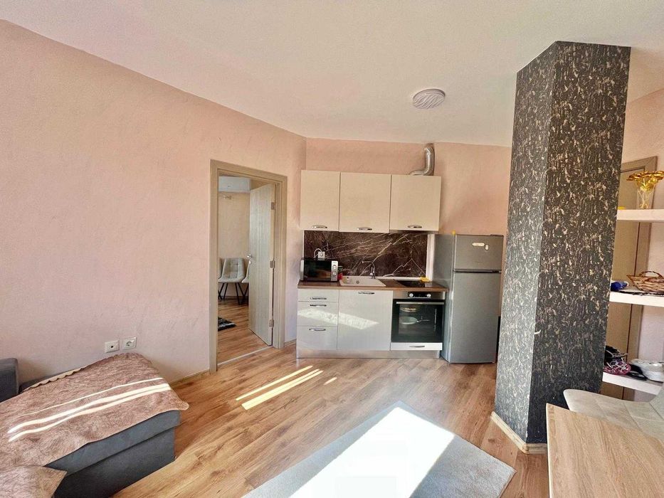 Продава се Двустаен апартамент в к.к. Слънчев бряг - 50 кв.м за 890 €/кв.м - Снимка #2