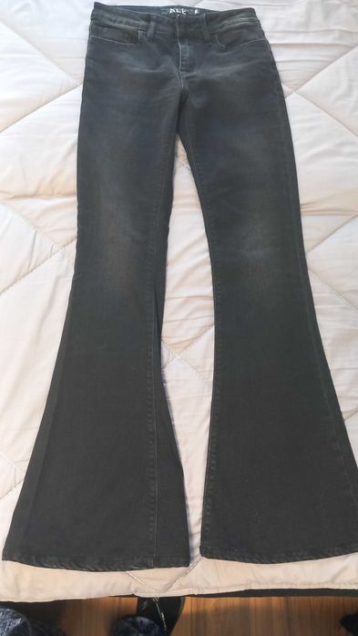 Дънки чарлстоун нови