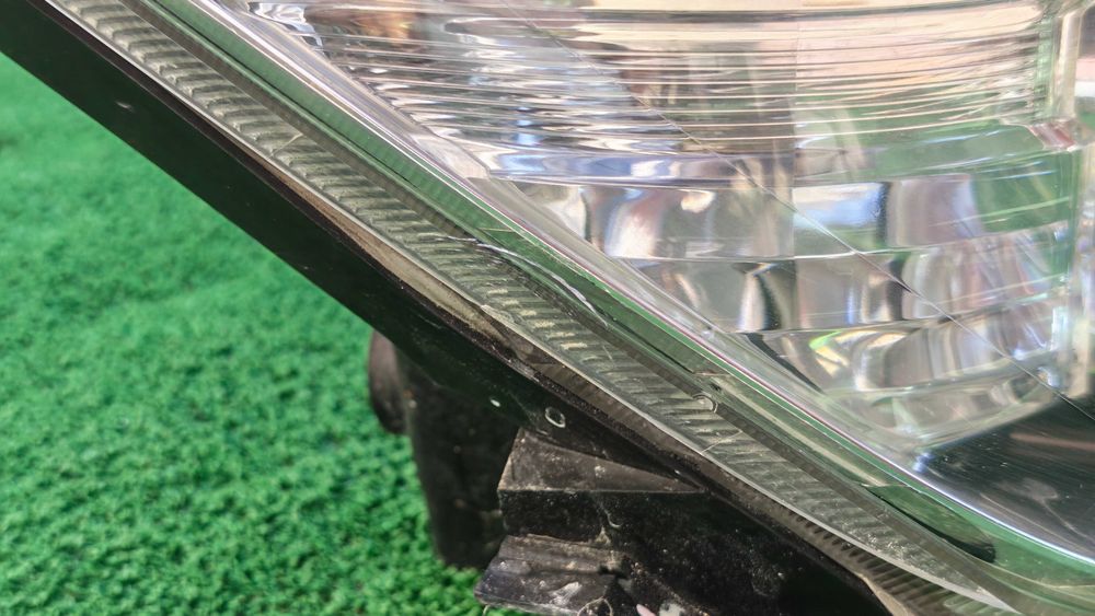 Фар за Toyota Rav4 / Тойота Рав4