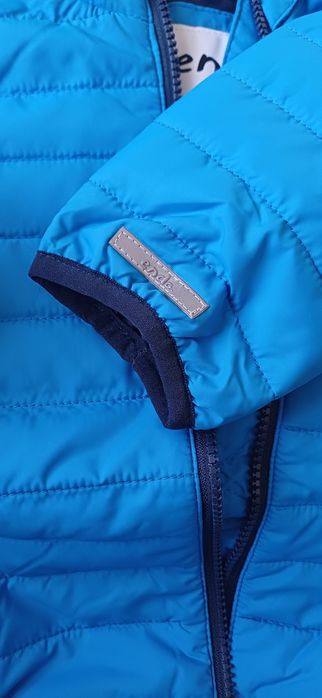 Курточка-ветровка для  мальчика.