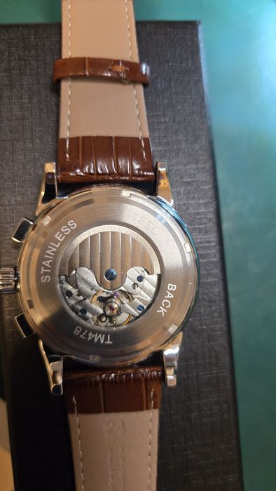 Cear automatic Forsining Calendar complet