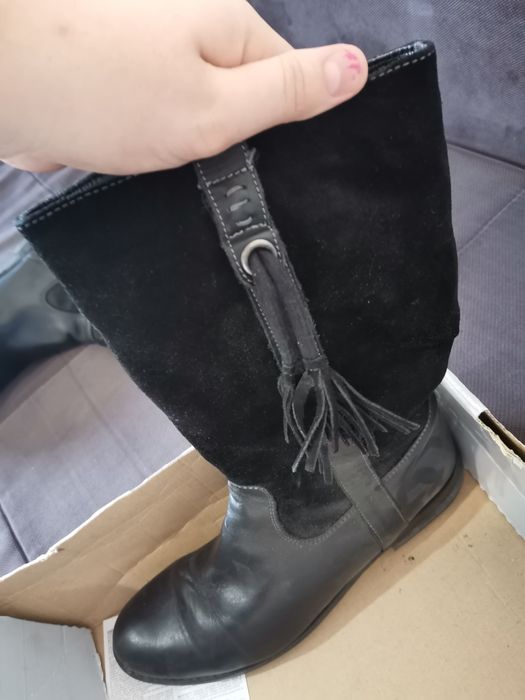 Vând cizme îmblanite