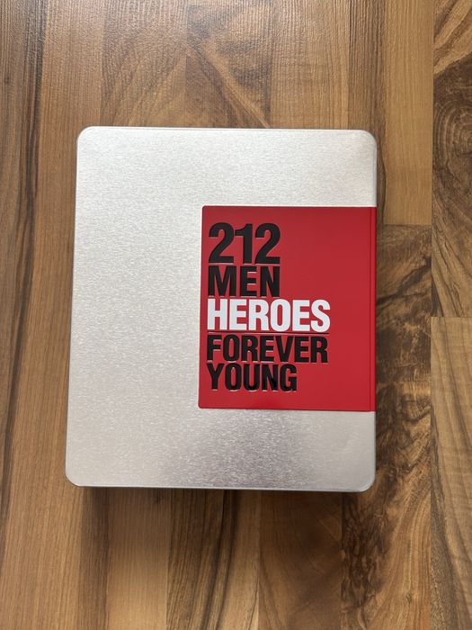 Parfum + Gel de duș Carolina Herrera