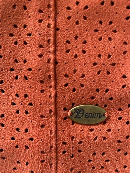 Голямо намаление на Дамски дрехи M-L, XL, всяко е с цена