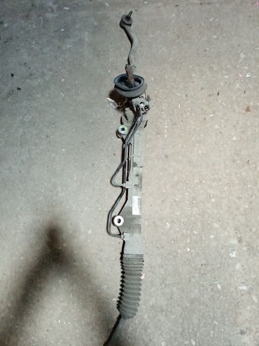 Caseta de directie dacia sandero  cod 8200720880 e sau 6900001363