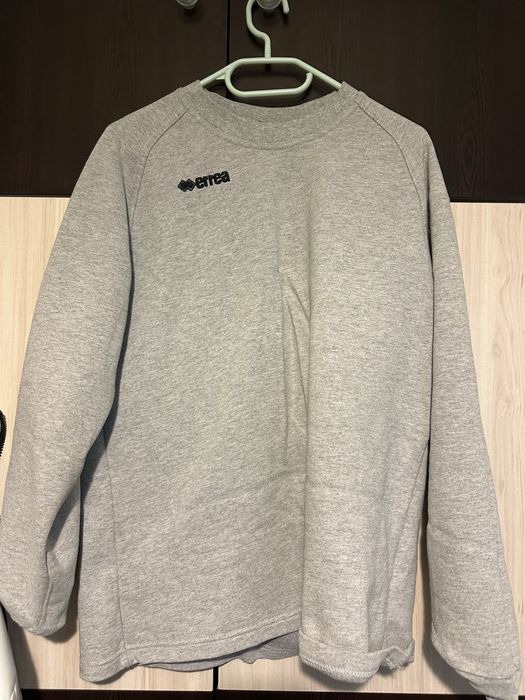 6 броя тренировъчни дрехи + 1 подарък