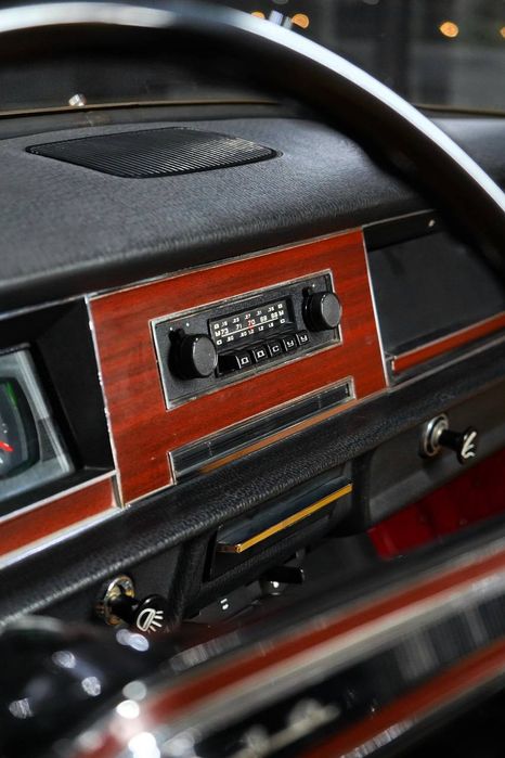 Волга газ 2410 идеал холатда пробег 2300 км , завод холатида.