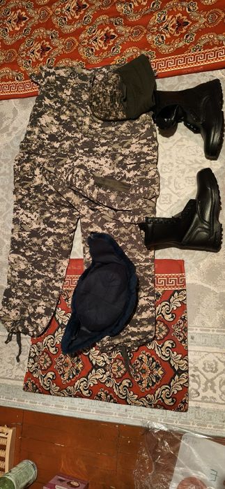 Военный ушанка,бертцы,шапка,комбенизон шалбар сатылады киілмеген жаңа