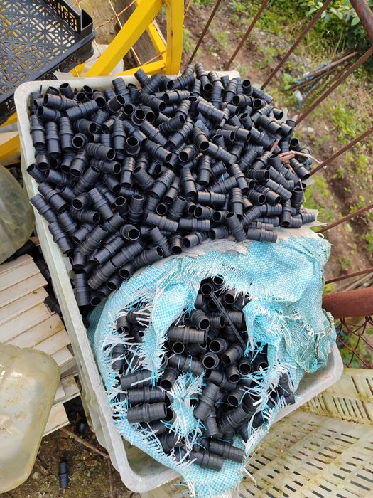 Капково напояване