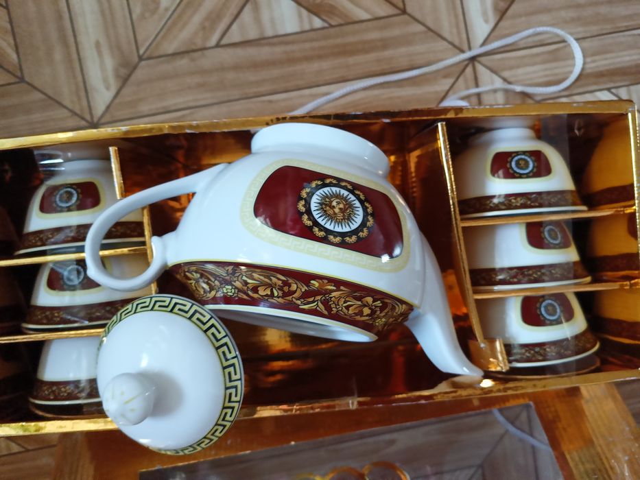 Чайный сервиз .новый .