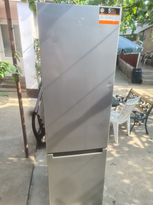 Lada frigorifica ..combina frigo