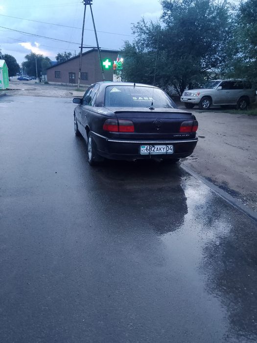 Продам опел омега