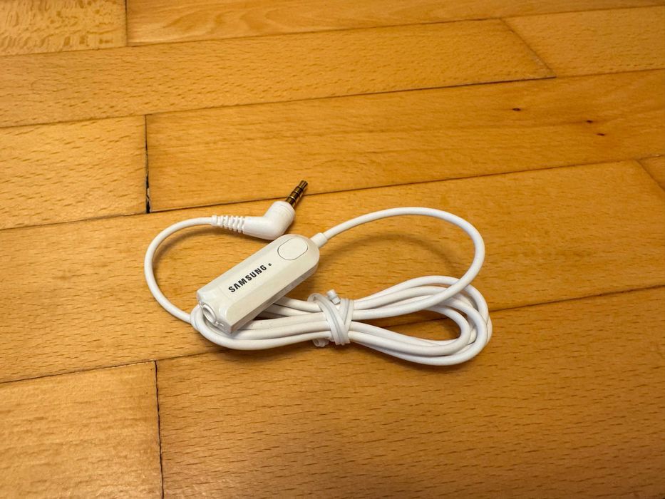 Bluetooth ресивър Nokia BH-214 + Handsfree адаптер Samsung с микрофон