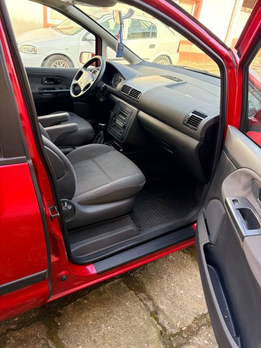 Seat Alhambra 1.9Tdi Euro4 an 2008 Monovolum ,7 locuri stare excelentă