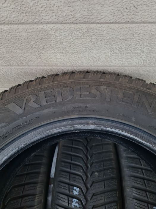 Зимни гуми 4 броя VREDESTEIN SnowTrac3 175 65 R15