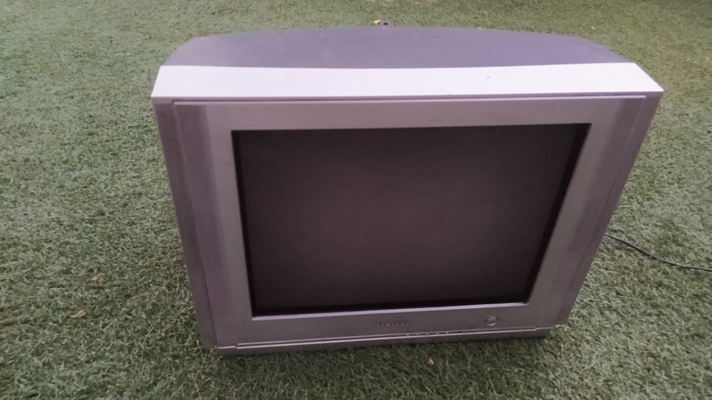 Телевизор Самсунг