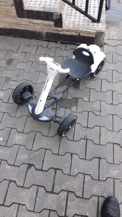 Боллалар гончик мошинаси