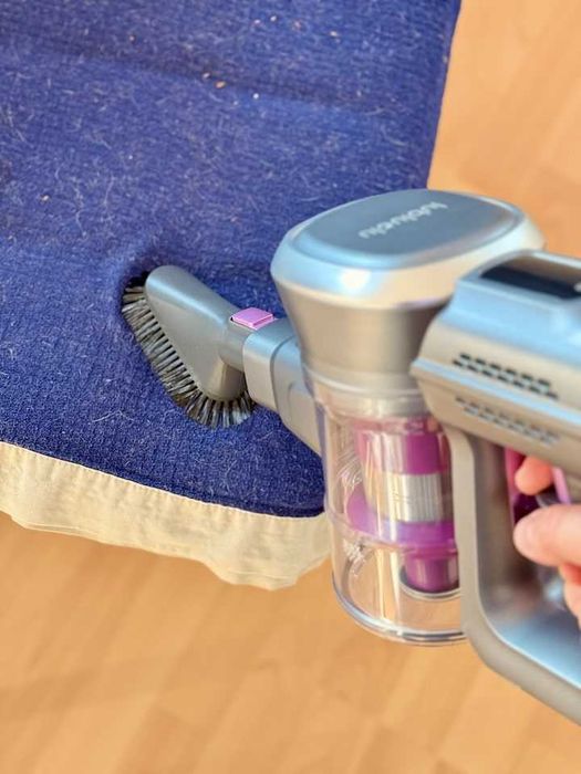 Aspirator vertical fara fir 45000Pa/450W/60min cu baterie