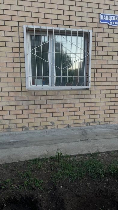 Решетка крашенная