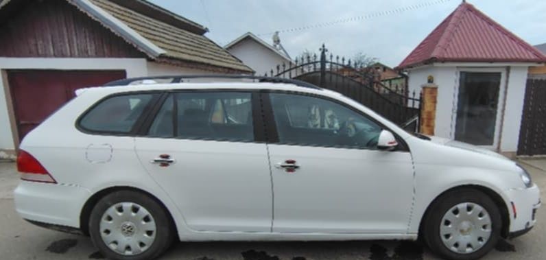 Vând golf 5 2009 blu motion