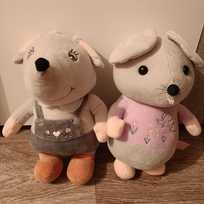 Новые две игрушки мышки