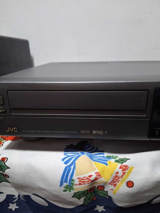 S VHS Video JVC HR-S4700 EG Made japan