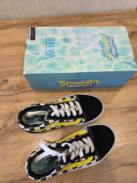 Кеды vans каллобарация спанч боб 30 размер