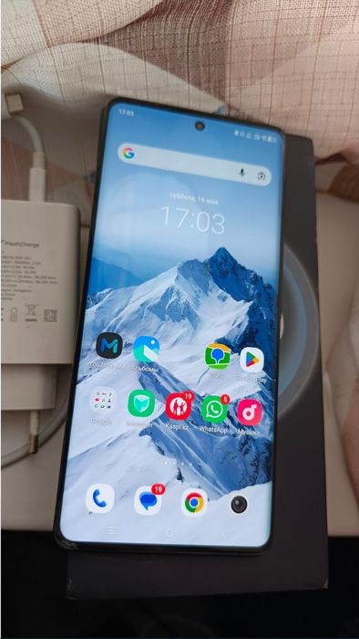 Смартфон Vivo V30 5G 12/256Gb