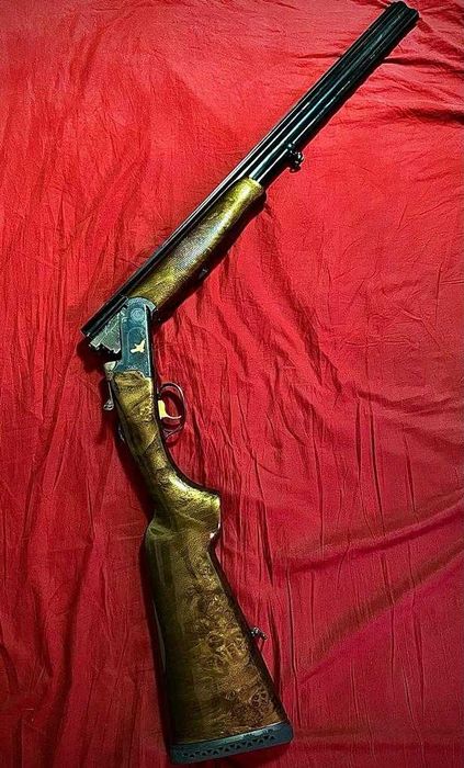 Vopsire trimuri auto-moto prin hidrotransfer.