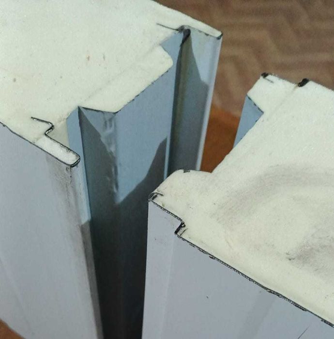 Сендвич панели ПИР/PIR НЕГОРЮЧИЕ самозатухающие