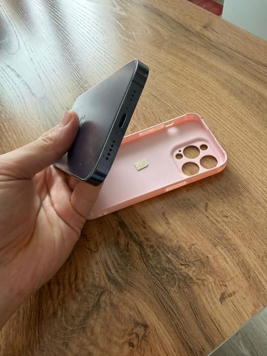 14 про 256  87% акб