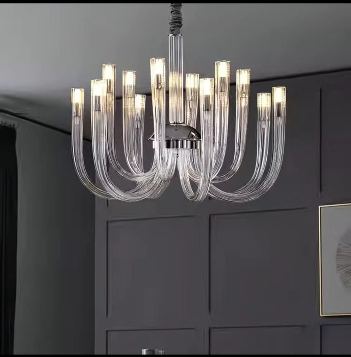 Люстра қонақ бөлмеге