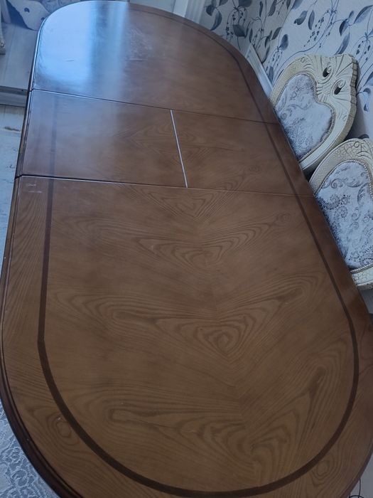 Стол стулья хорошего качества