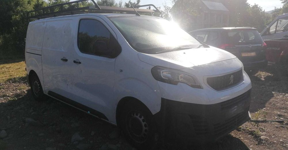 Dezmembrez Peugeot Expert 1.6 d 2016