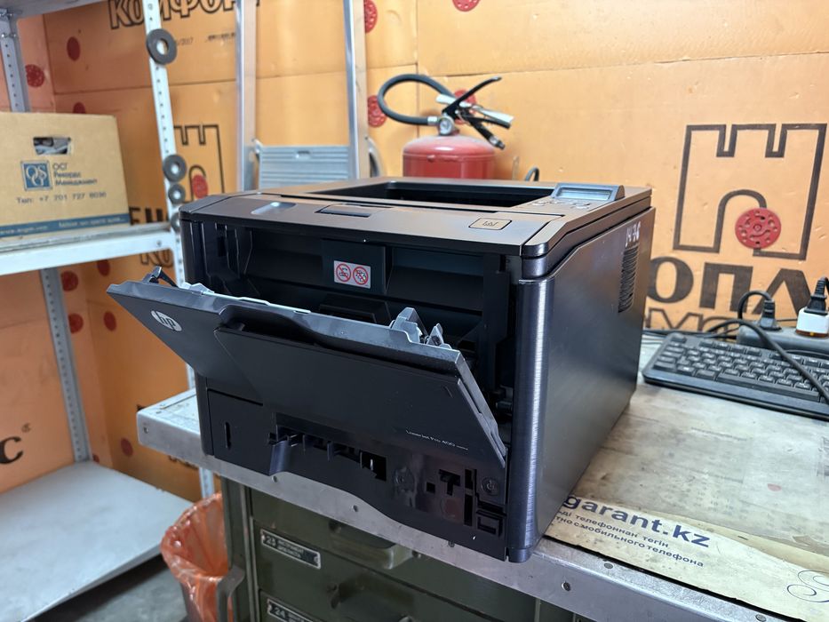 Принтер hp m 400 d
