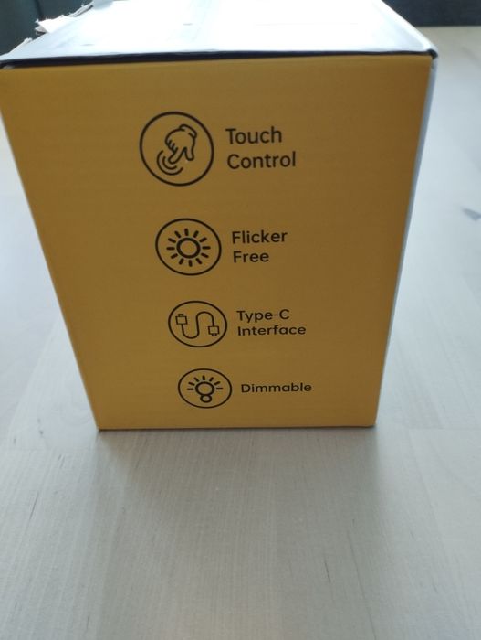 Нощна лампа Usb кабел