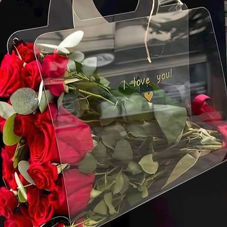 Прозрачные сумки для цветов — стильная упаковка для букетов