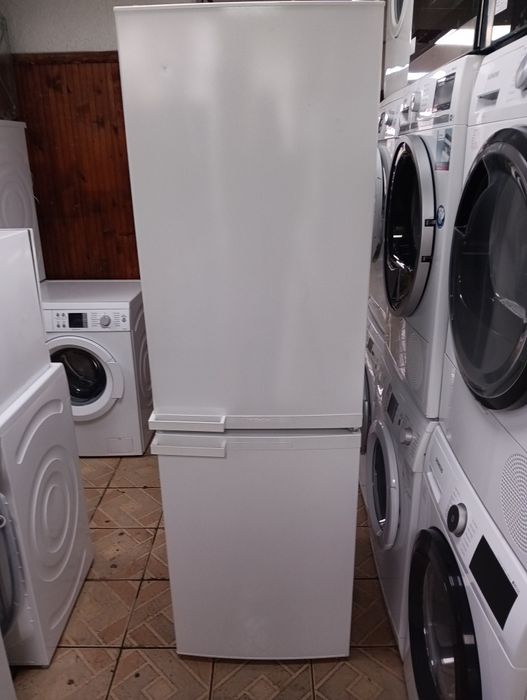 Комбиниран хладилник с фризер   Миеле Miele с 2 години Гаранция!