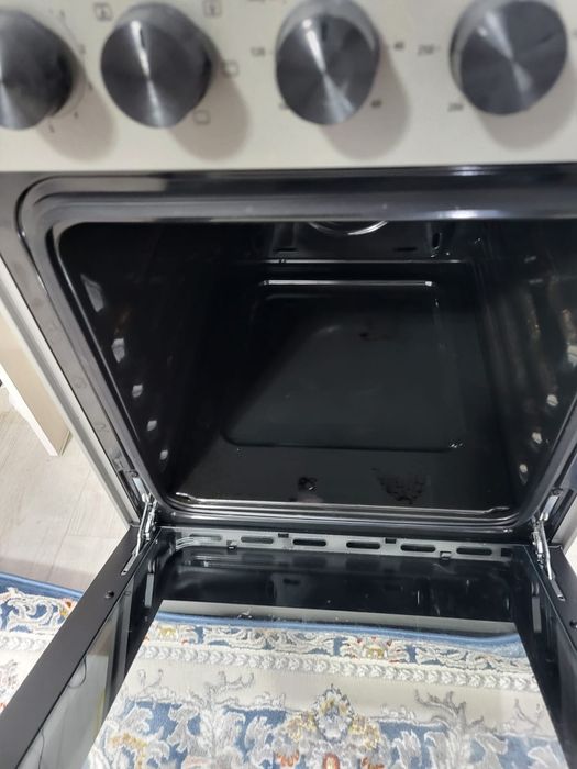 Продам электроплиту